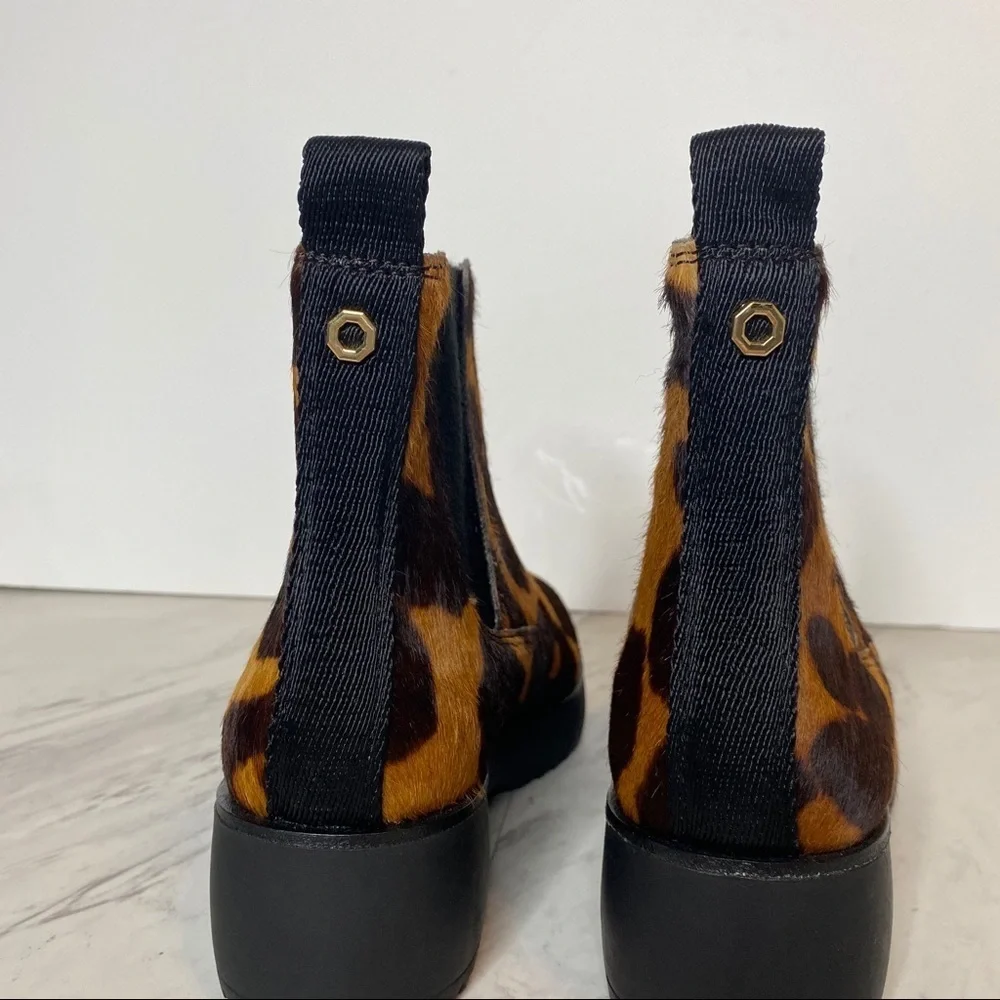 New! Louise et Cie Zareb Chelsea Platform Bootie 6M